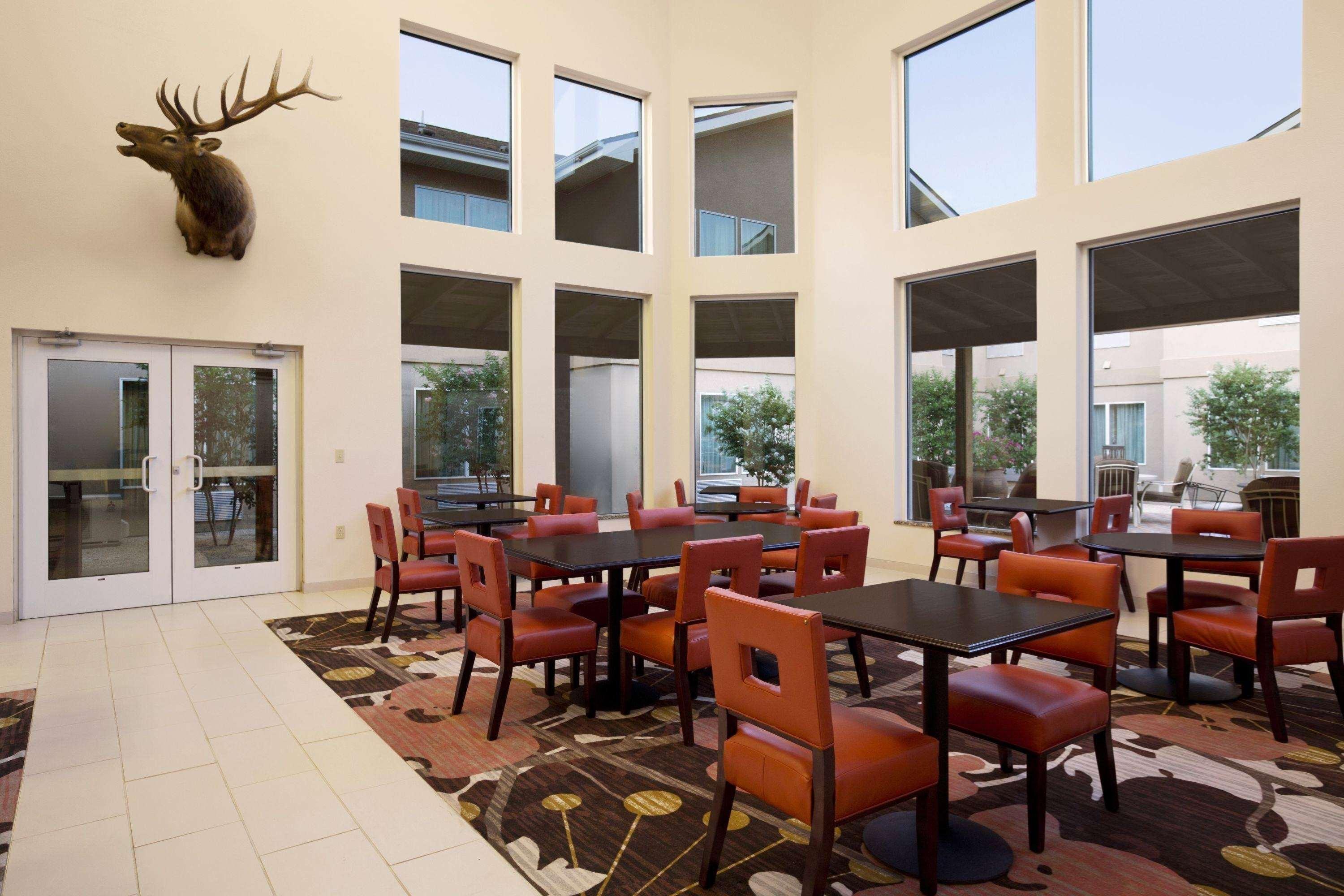 Baymont By Wyndham Hobbs Hotel Exterior photo