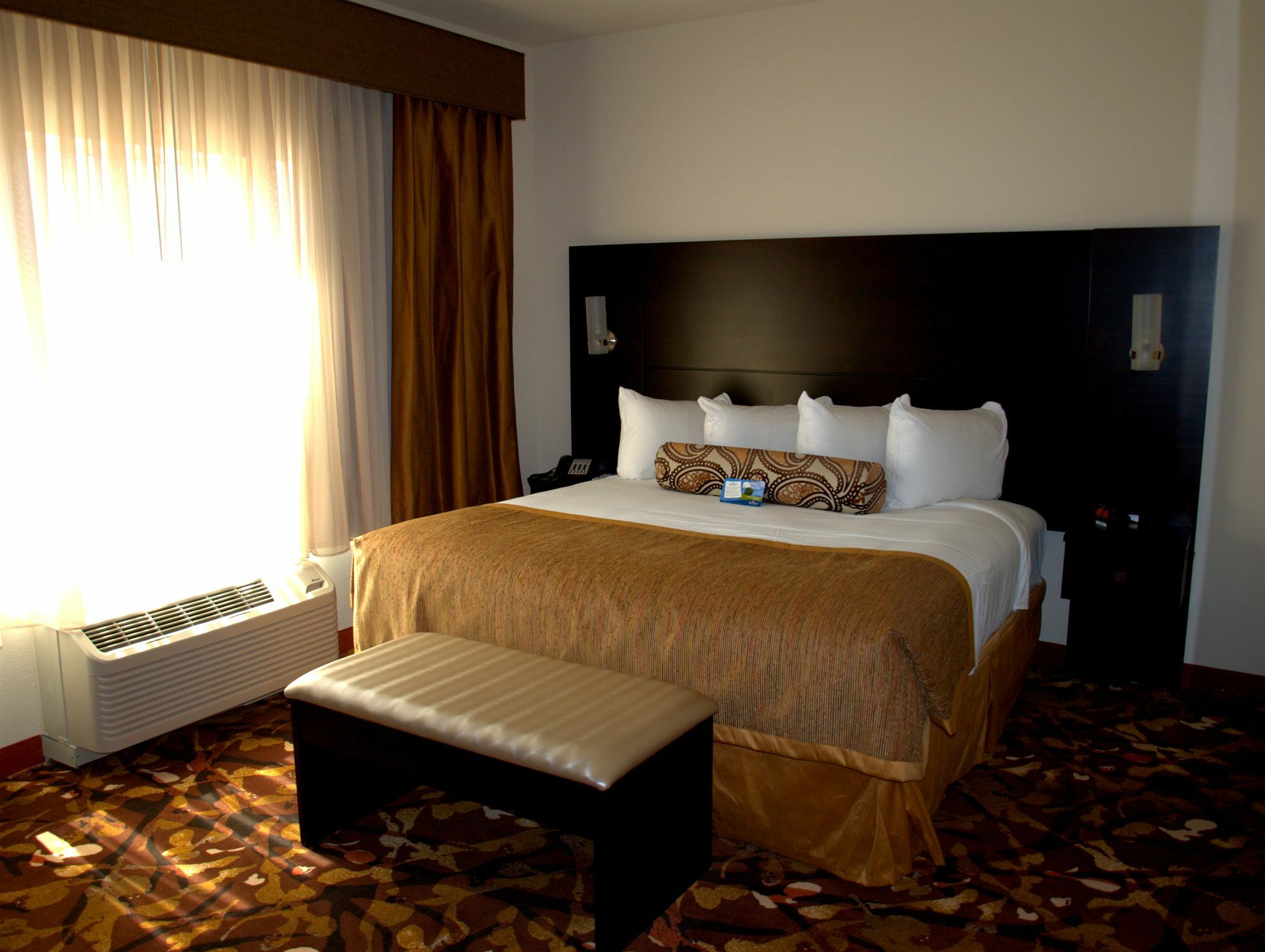 Baymont By Wyndham Hobbs Hotel Exterior photo