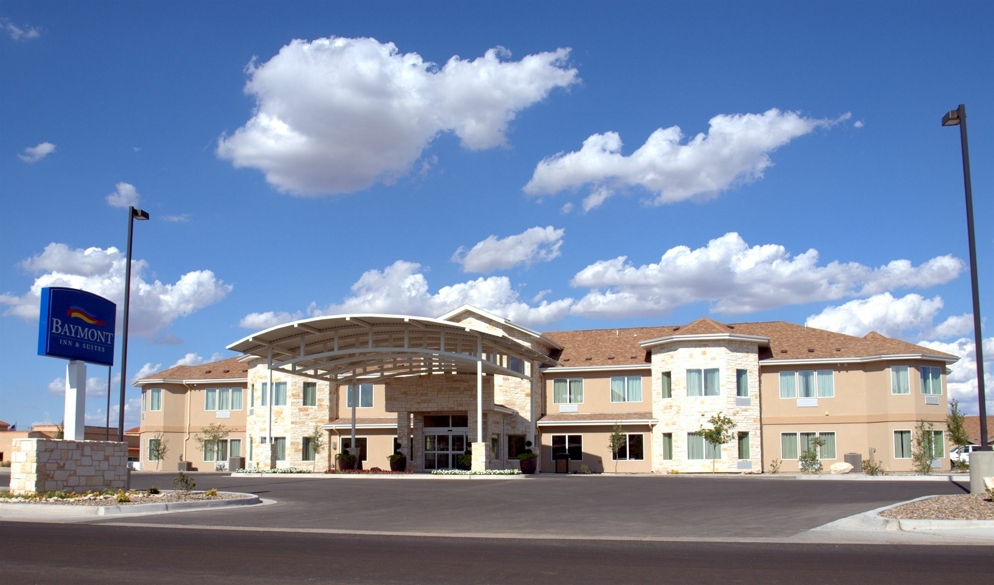 Baymont By Wyndham Hobbs Hotel Exterior photo
